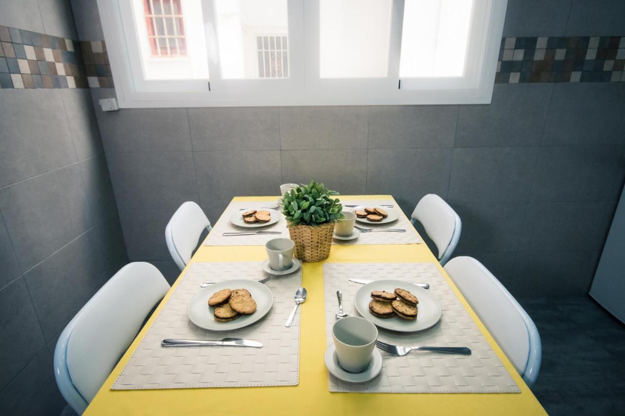 Holidays2Malaga Heredia 3 Bedroom Opposite Malaga Port מראה חיצוני תמונה