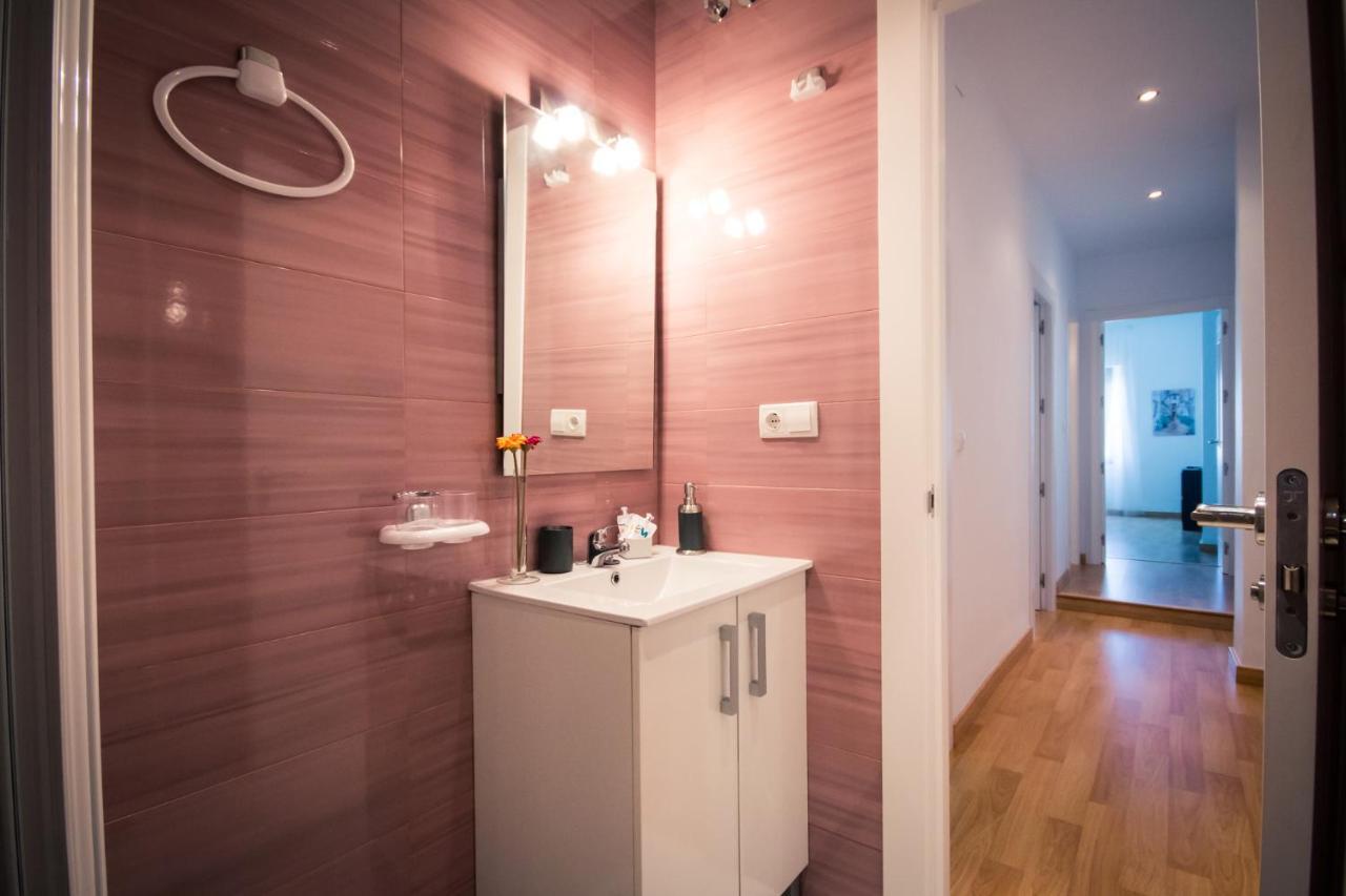 Holidays2Malaga Heredia 3 Bedroom Opposite Malaga Port מראה חיצוני תמונה