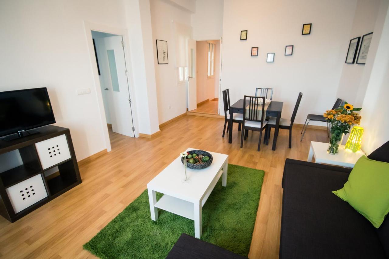 Holidays2Malaga Heredia 3 Bedroom Opposite Malaga Port מראה חיצוני תמונה